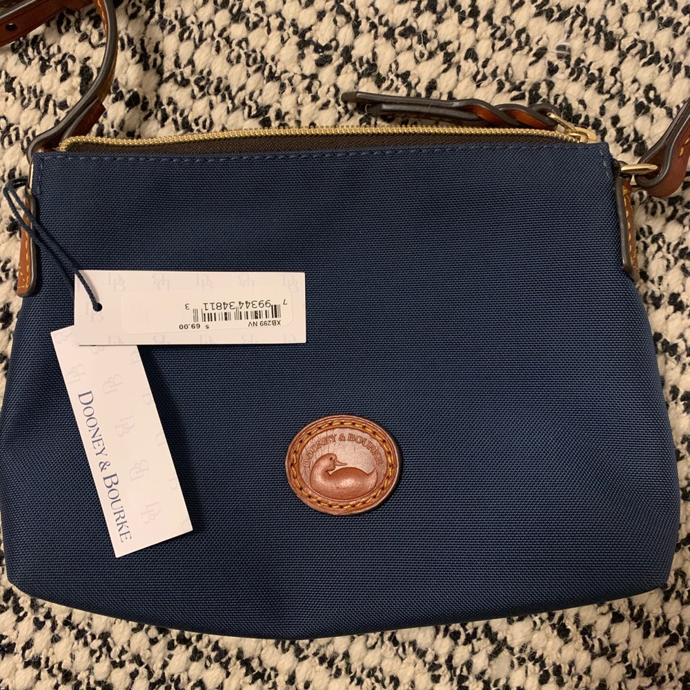 Dooney & Bourke crossbody bag
